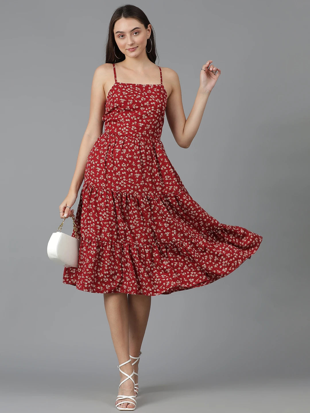 KOTTY Women's Fit and Flare Floral Print Dress