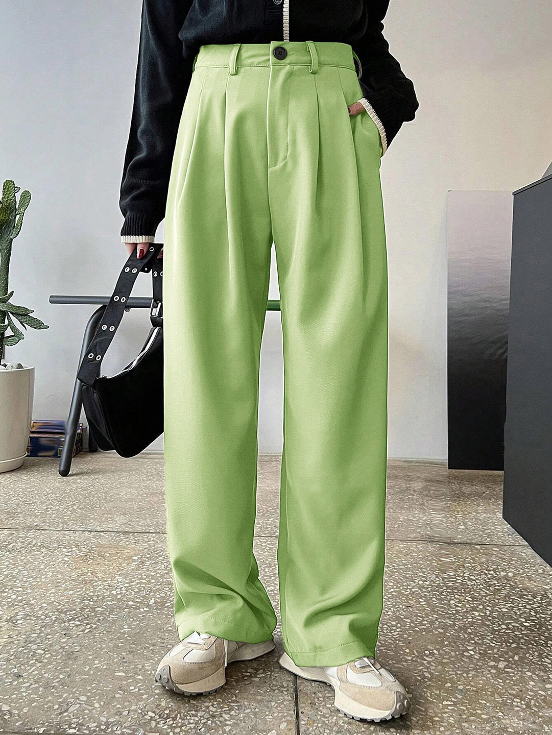 KOTTY Regular Fit Women Solid Trousers Tea Green