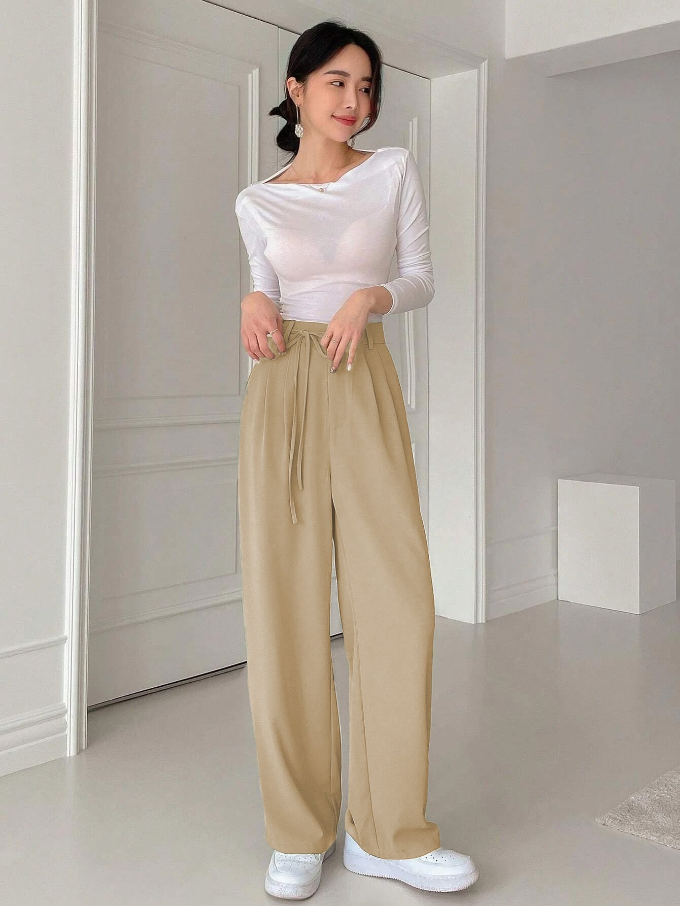 KOTTY Straight Fit Women Beige Trousers