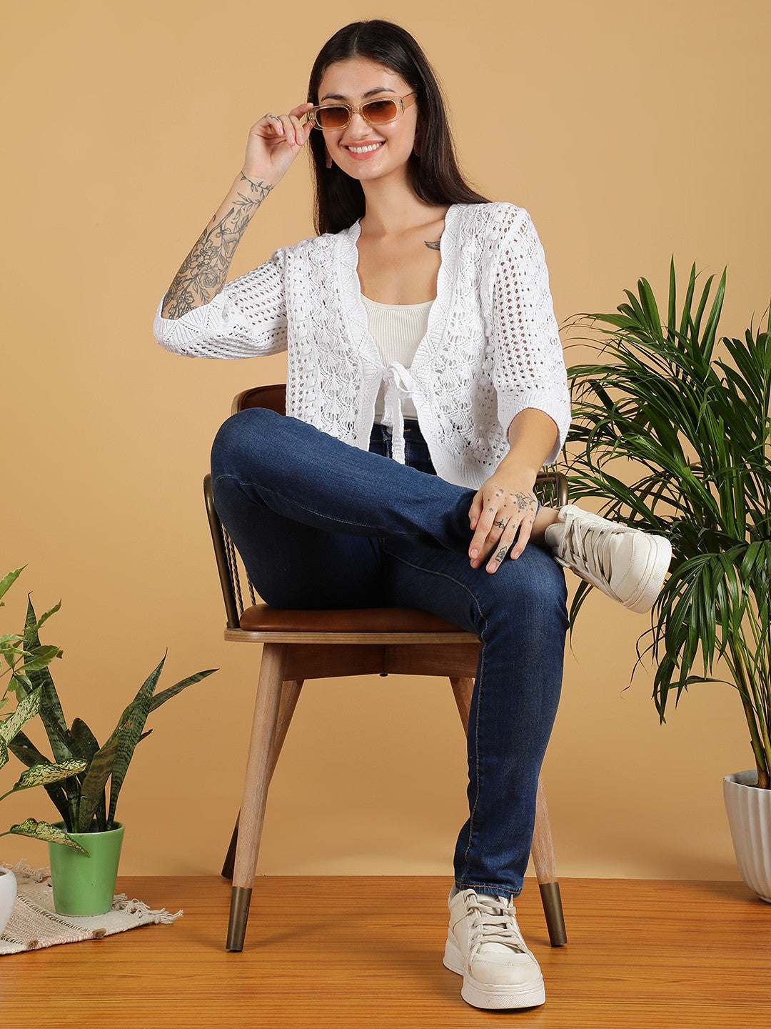 KOTTY Solid V Neck Casual Women White Sweater