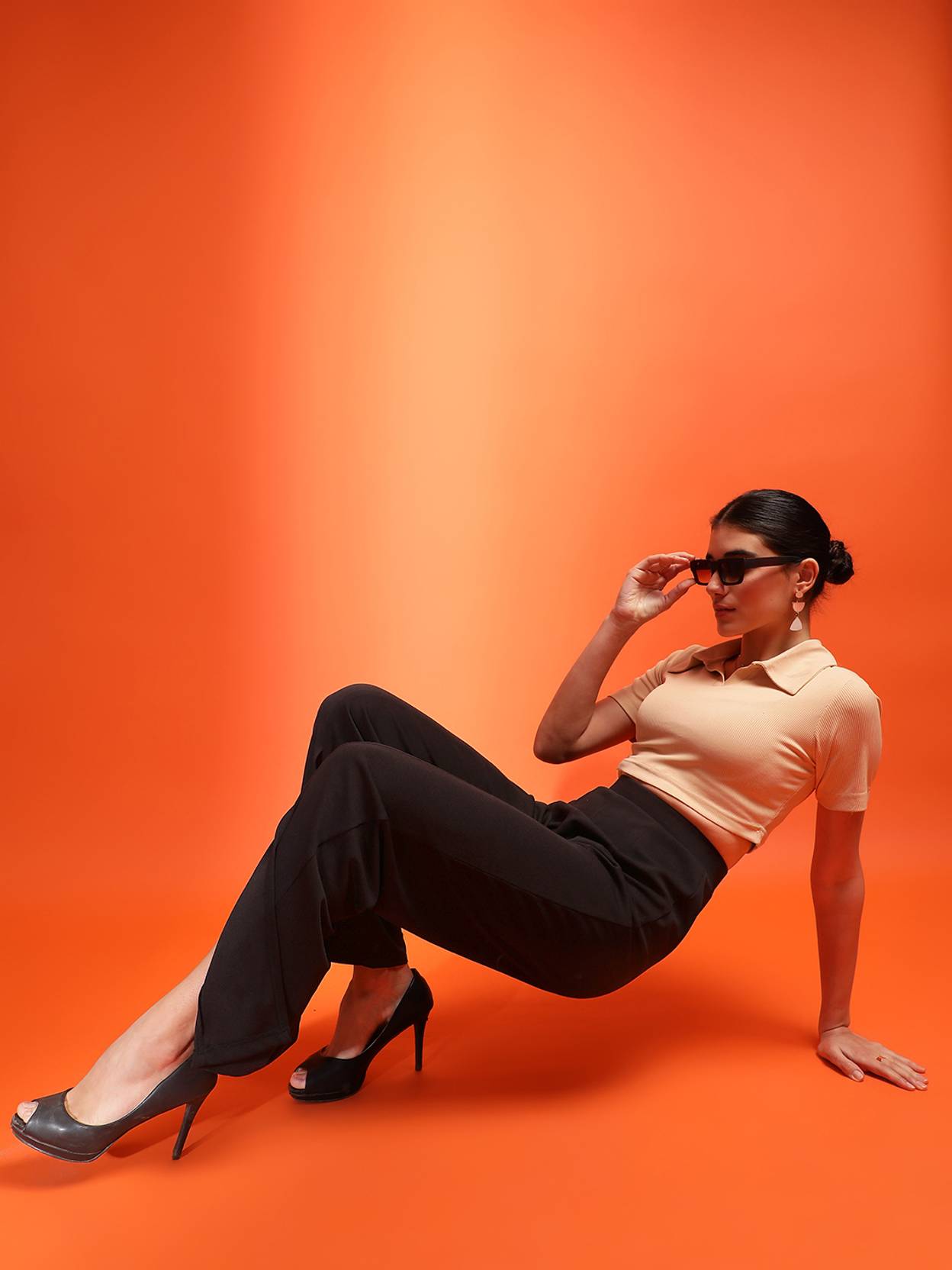 KOTTY Women Straight Fit Black Viscose Rayon Trousers