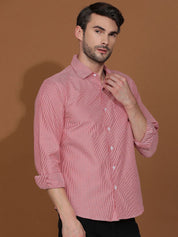 Kotty Red & White New Micro Checks Spread Collar Casual Shirt