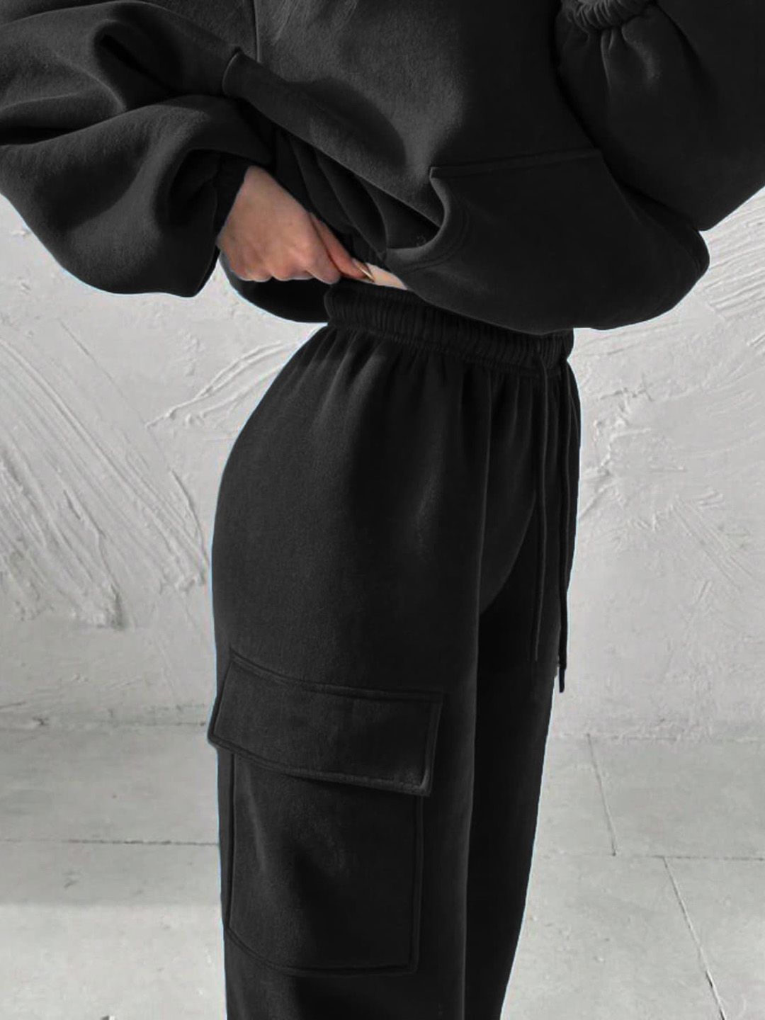 Kotty Hooded Mid Rise Sweatshirt With Joggers 