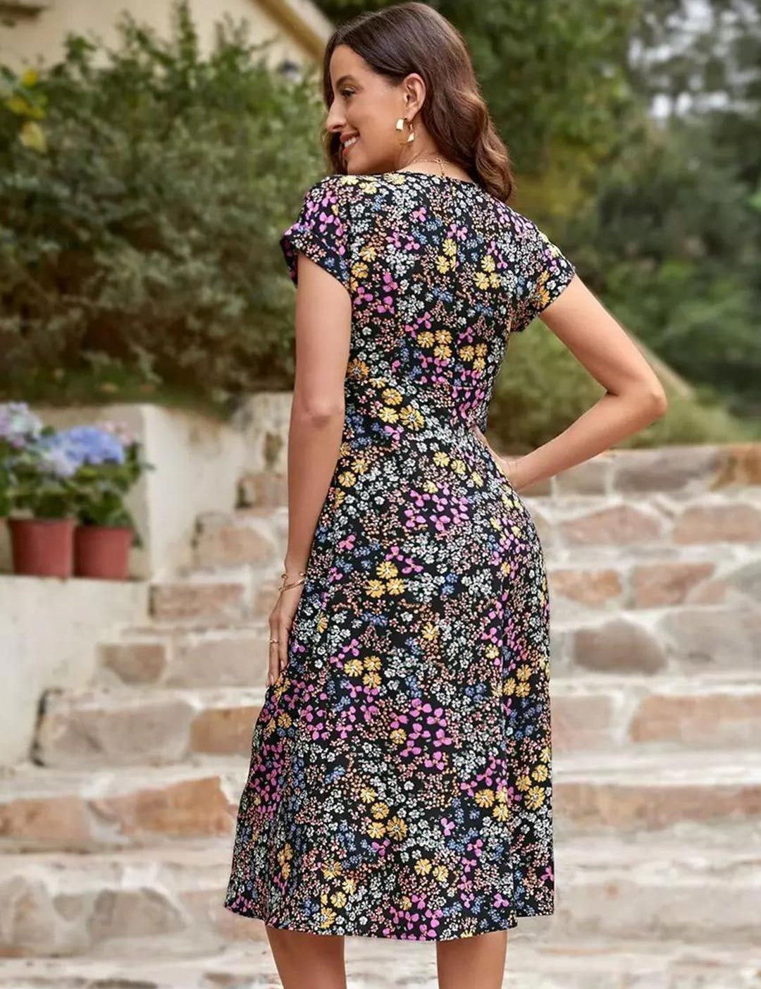 Kotty Black & Pink Floral Printed Extended Sleeves Empire Midi Dress