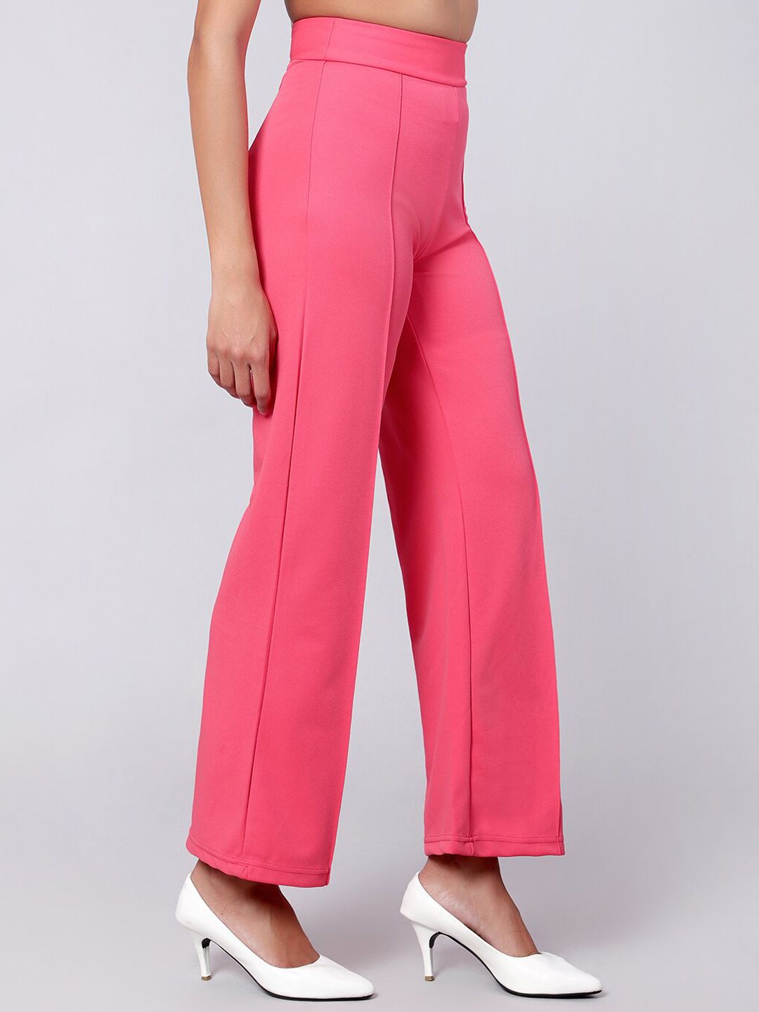 Kotty Women Relaxed Straight Fit High-Rise Easy Wash Trousers