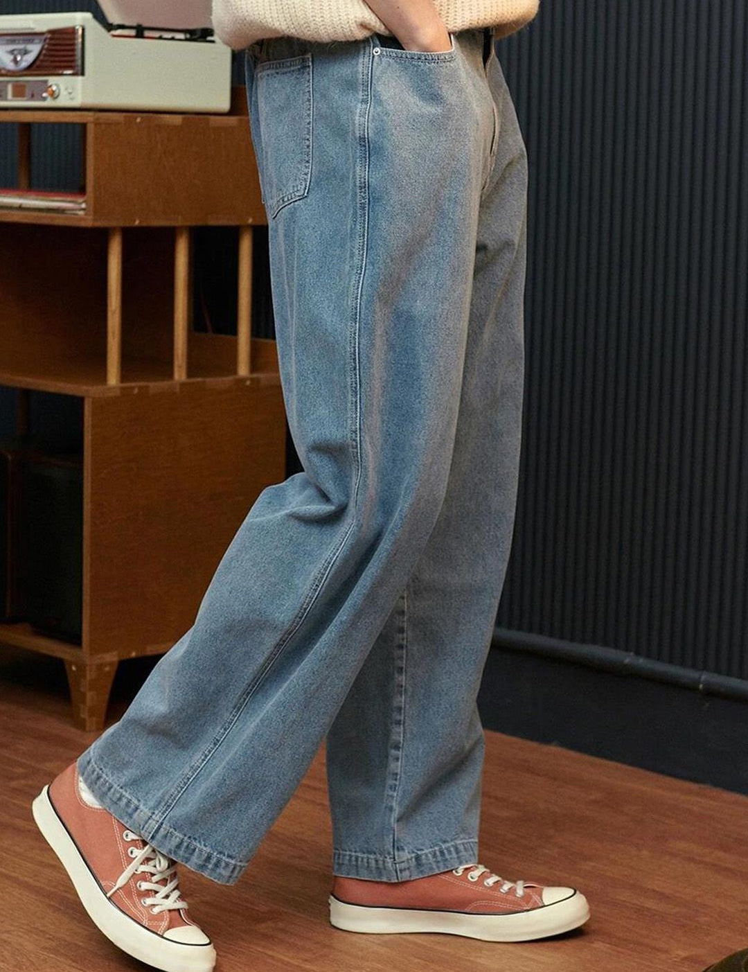 Kotty Men Jean Low-Rise Clean Look Stretchable Jeans