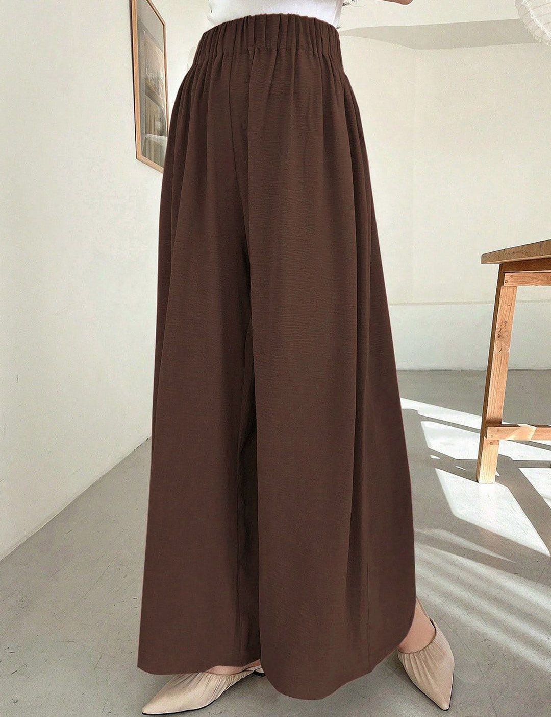 Kotty Women Relaxed Straight Leg Loose Fit High-Rise Wrinkle Free Trousers