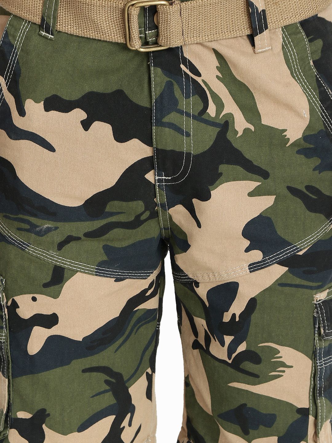 Kotty Men Olive Green Camouflage Printed Regular Fit Cargo Shorts