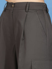 Kotty Women Relaxed Straight Fit High-Rise Pleated Trouser