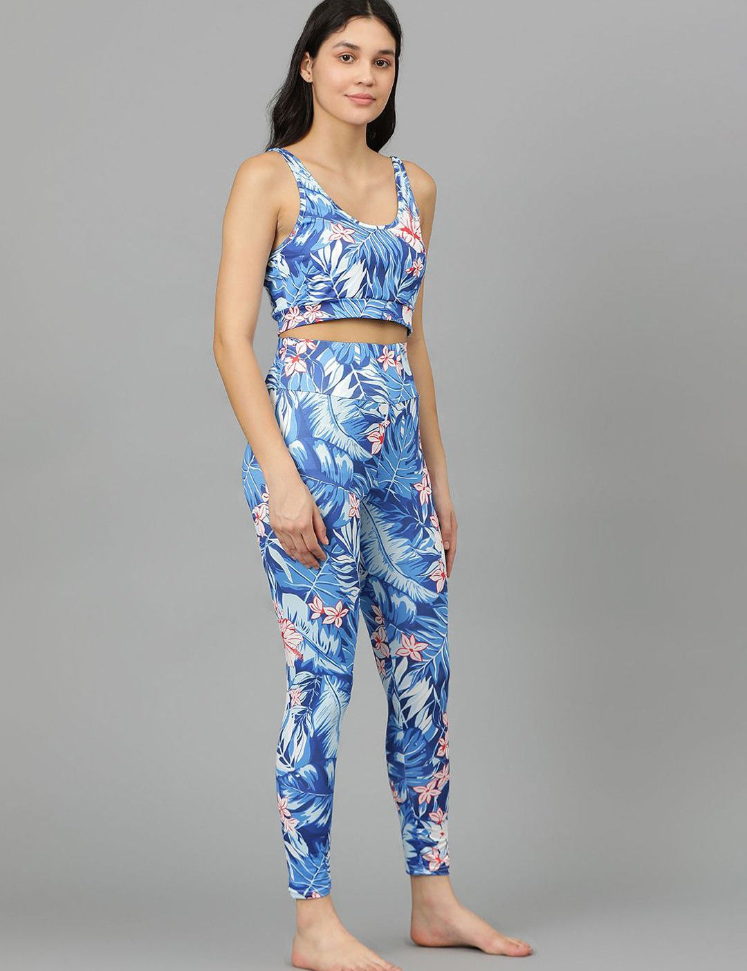 Kotty Round Neck Sleeveless Printed Crop Top & Tight Night Suit Set