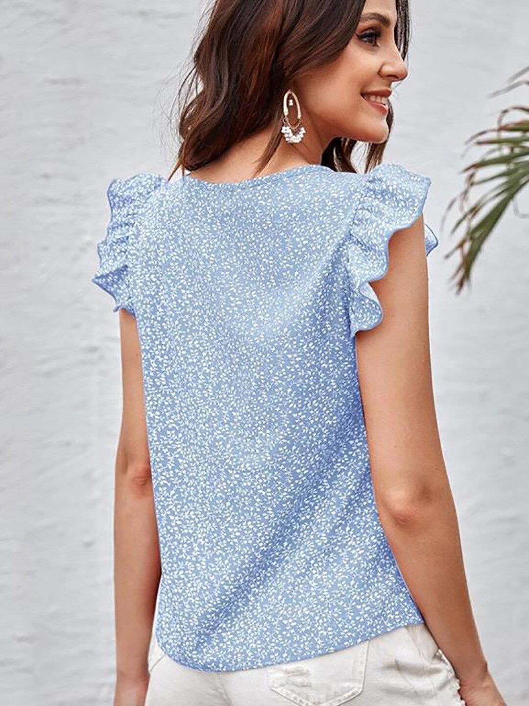 Kotty Blue Floral Printed Flutter Sleeve Top
