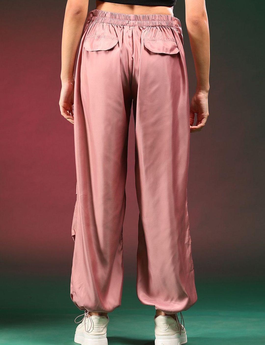 Kotty Women Solid Relaxed Loose Fit High-Rise Easy Wash Trousers