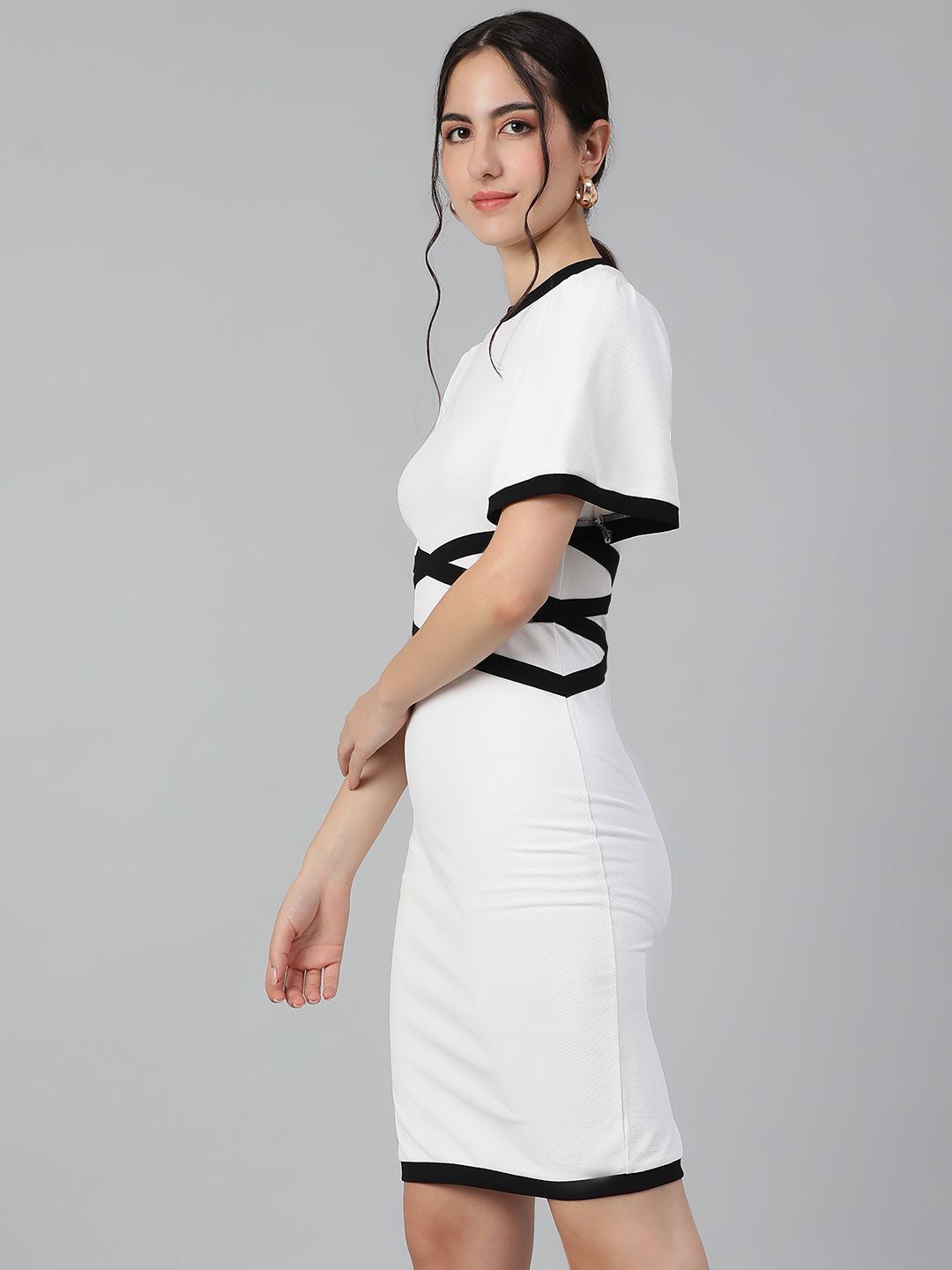 Kotty Flared Sleeves Sheath Dress