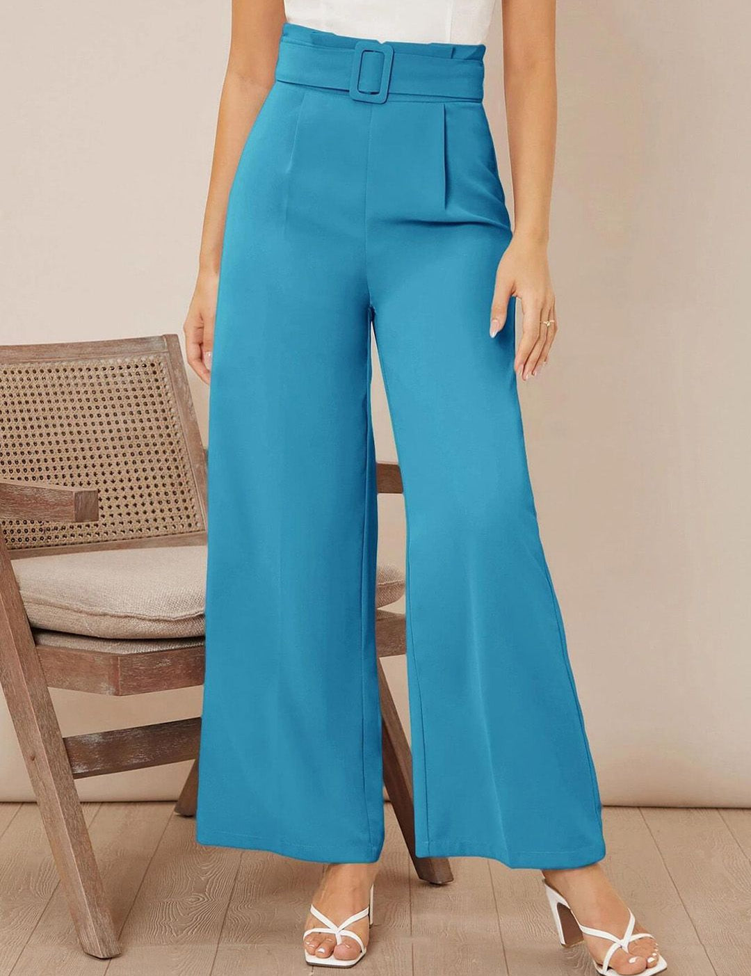 KOTTY BIZwear Basics Women Relaxed Straight Leg Straight Fit High-Rise Pleated Parallel Trousers