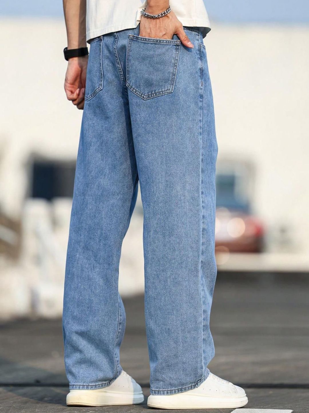 Kotty Men Straight Fit Mid-Rise Stretchable Jeans