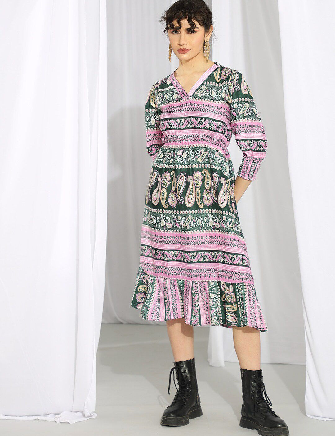 Kotty Pink & Green Ethnic Motifs Printed Cuffed Sleeves A-Line Midi Dress