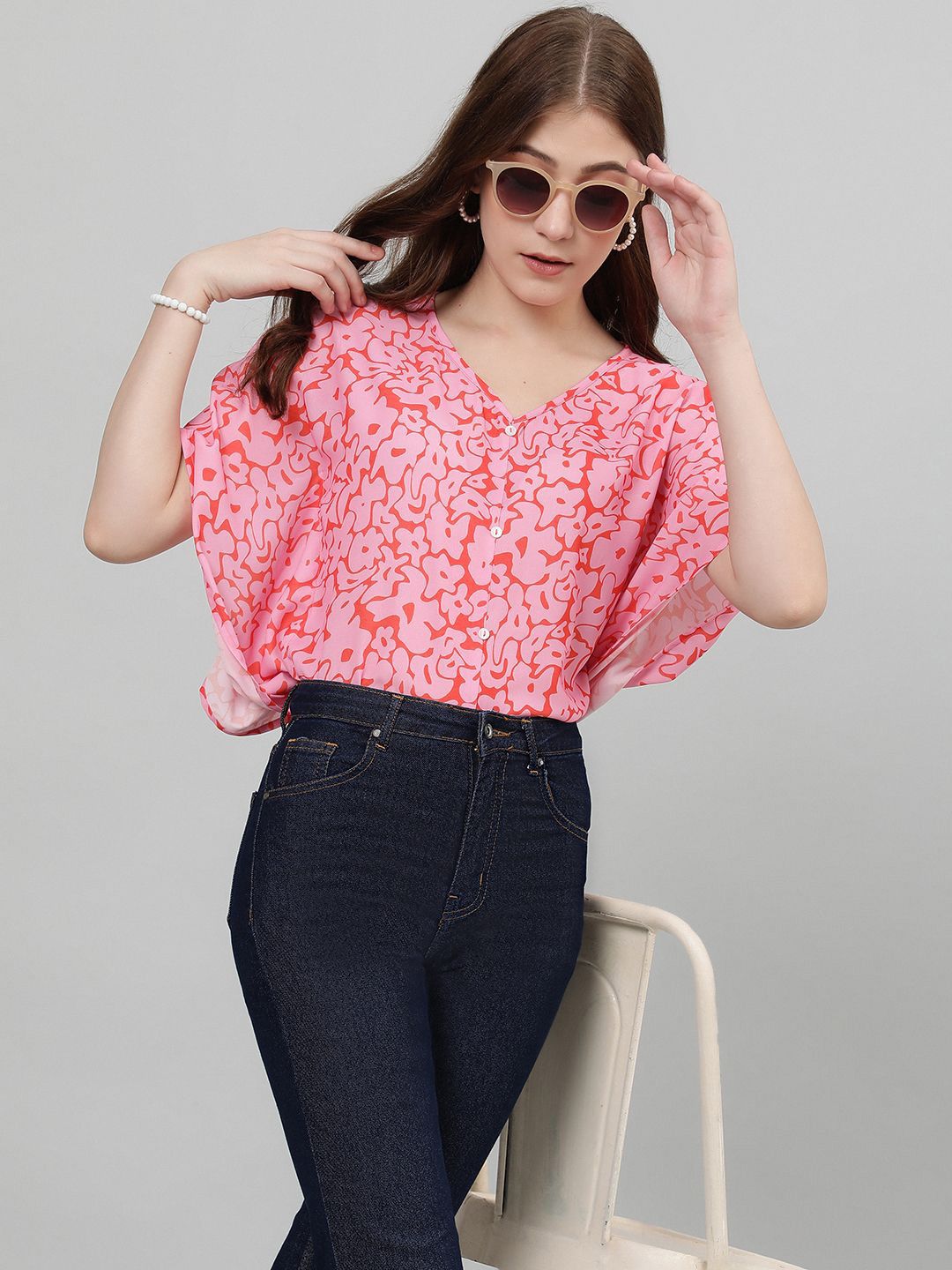 Kotty Batwing Sleeves Printed Top