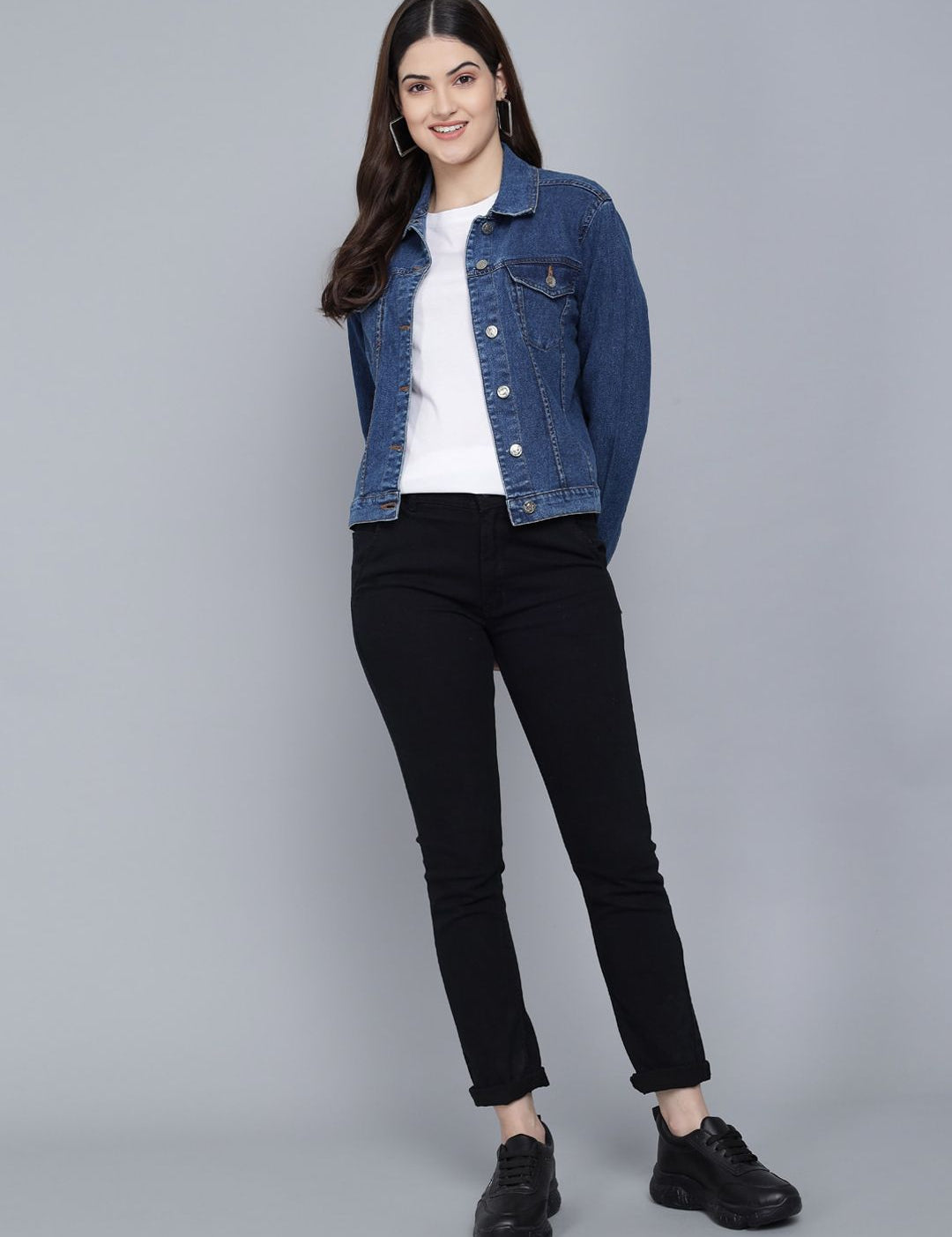 Kotty Women Blue Washed Lightweight Crop Denim Jacket with Patchwork