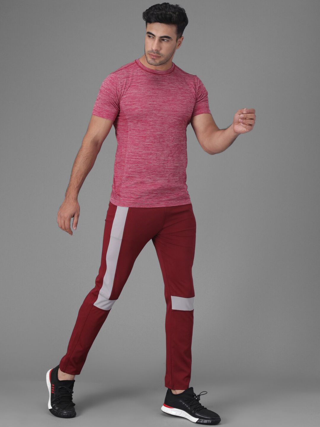 Kotty Men Maroon Straight Fit Colourblocked Track Pants