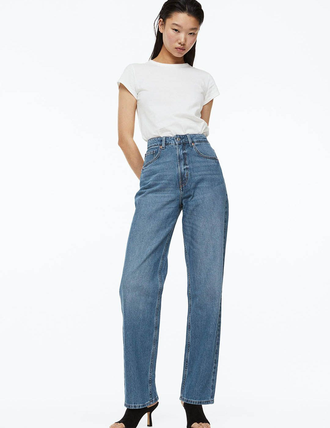 Kotty Women Blue Jean Straight Fit High-Rise Light Fade Stretchable Jeans