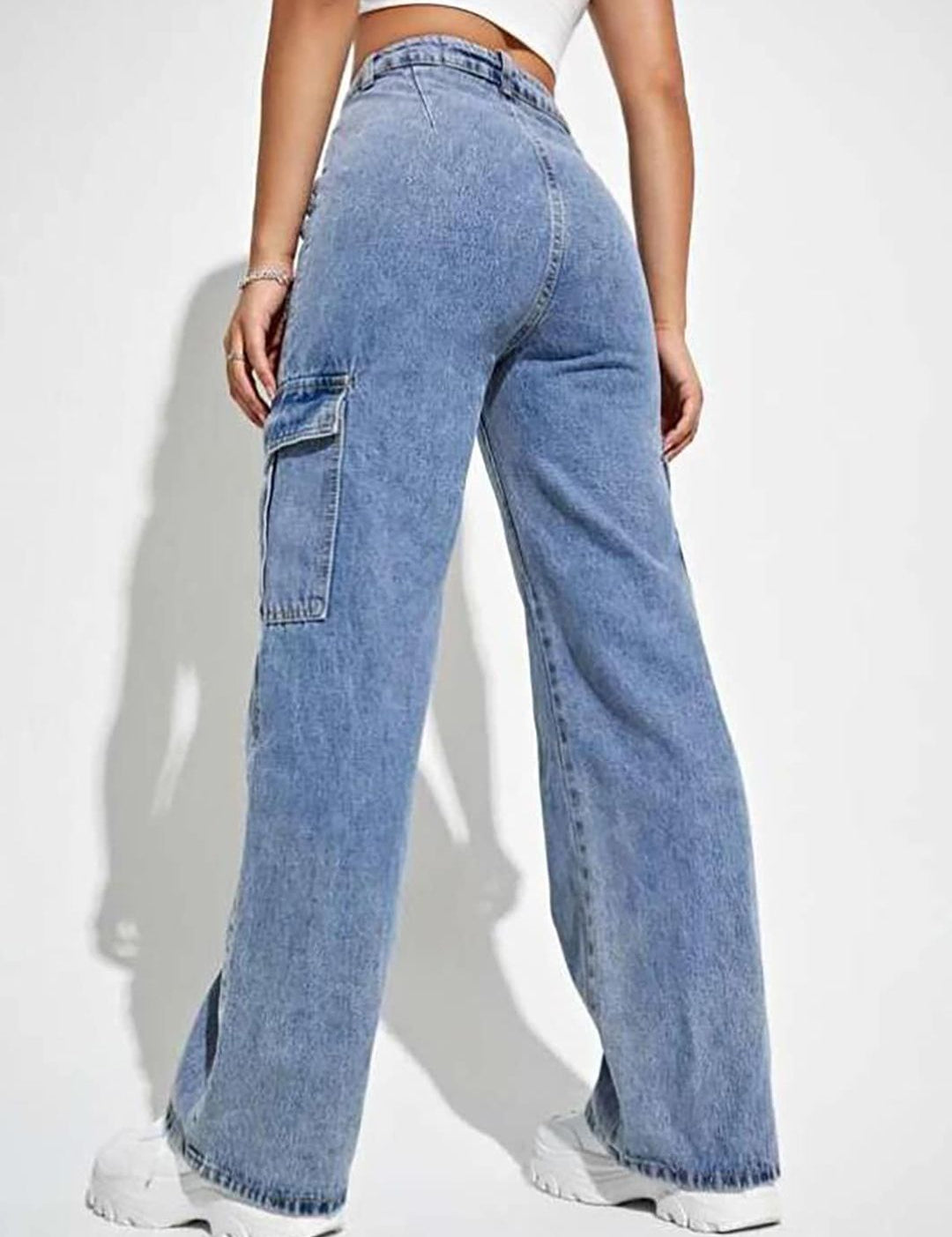 Kotty Blue Women Jean Straight Fit High-Rise Clean Look Heavy Fade Stretchable Jeans