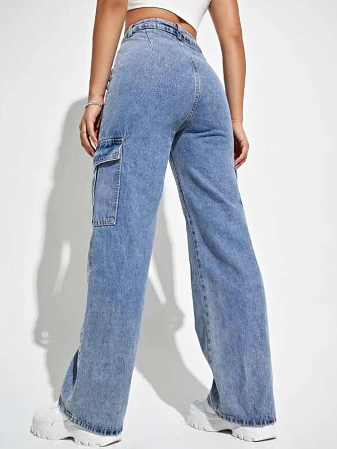 Kotty Blue Women Jean Straight Fit High-Rise Clean Look Heavy Fade Stretchable Jeans