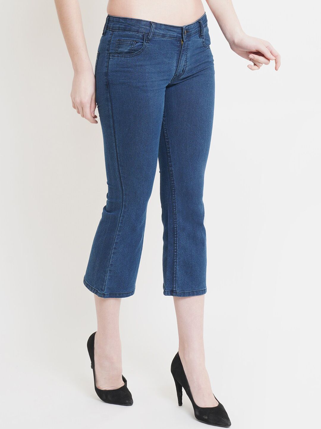 Kotty Women Blue Cropped Flared Low-Rise Stretchable Jeans