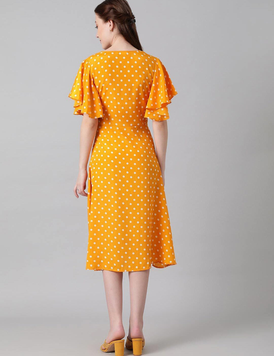 Kotty Yellow & White Polka Dots Printed Flared Sleeves A-Line Midi Dress