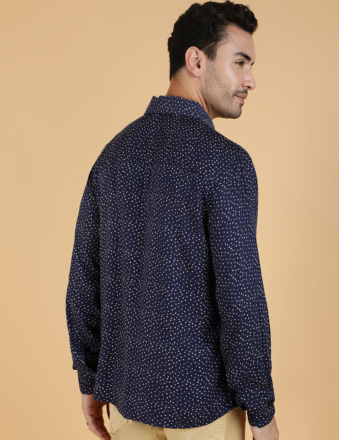 Kotty Men Relaxed Spread Collar Graphic Printed Cotton Casual Shirt