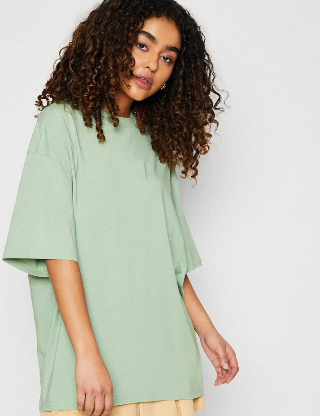 KOTTY Basics Round Neck Oversized T-shirt