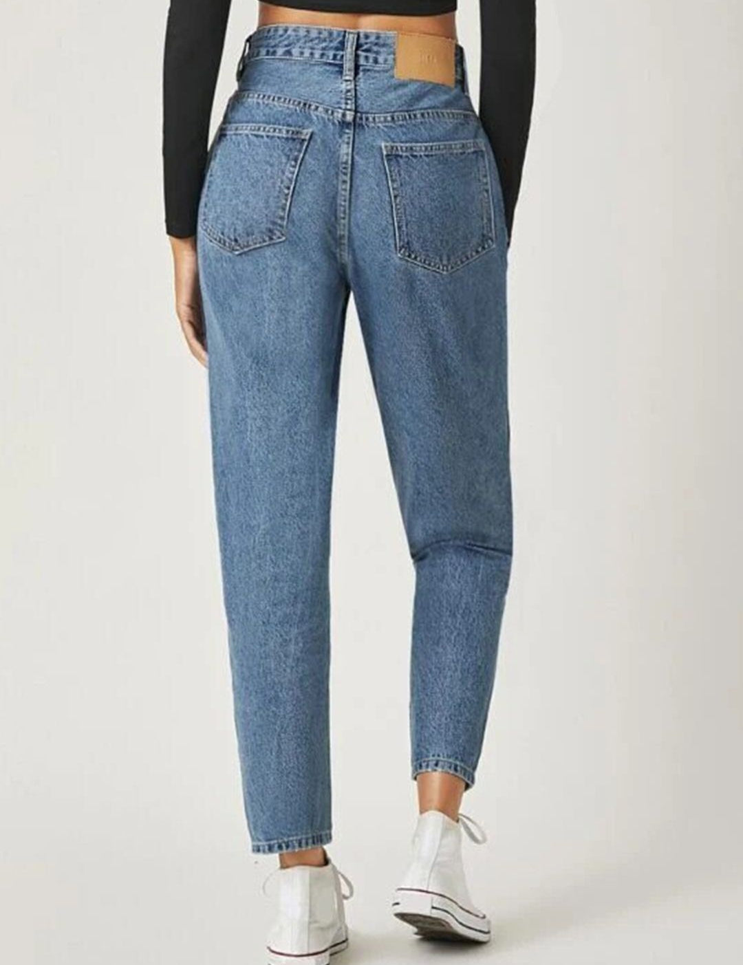 Kotty Women Blue High-Rise Slash Knee Jeans