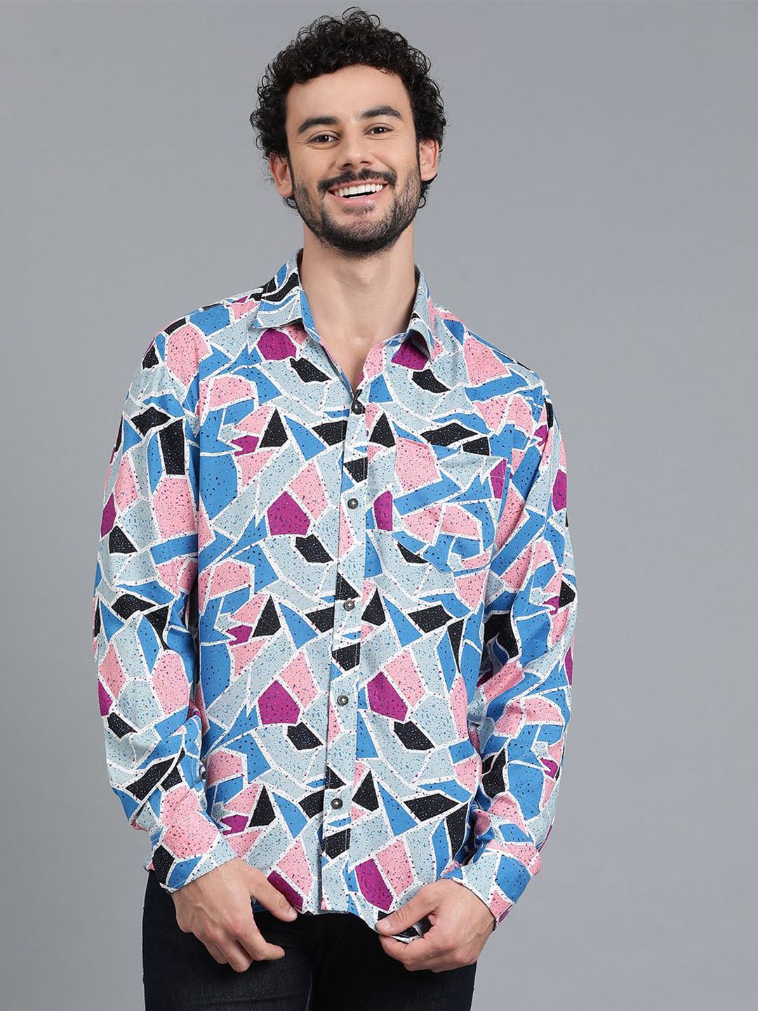 Kotty Blue & Pink New Geometric Printed Spread Collar Casual Shirt