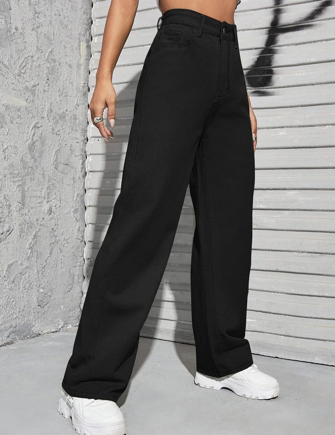 Kotty Women Straight Fit High-Rise Stretchable Jeans