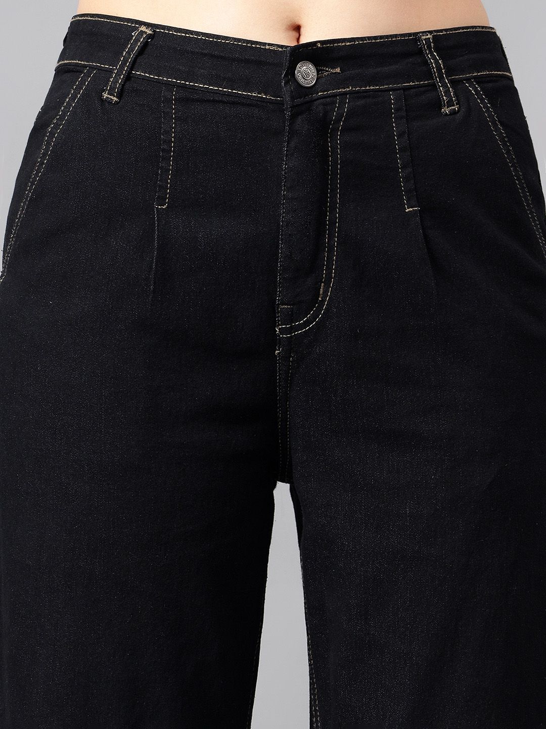 Kotty Women Straight Fit High-Rise Stretchable Jeans