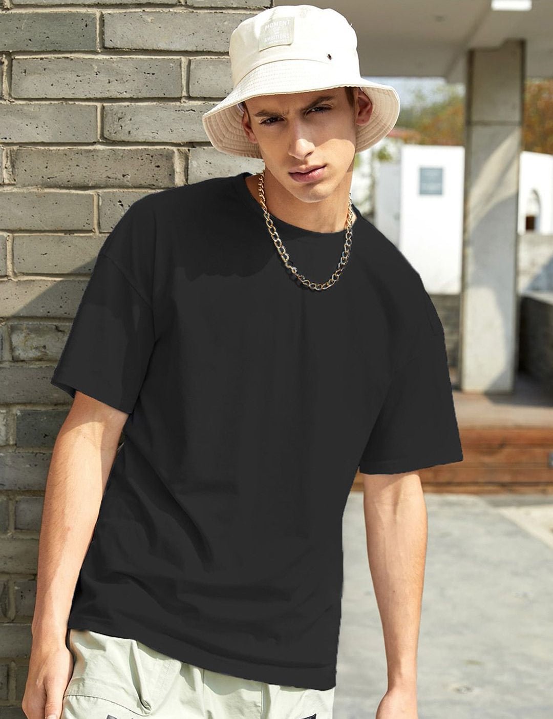 Kotty Black Drop-Shoulder Sleeves Oversized Cotton Casual T-Shirt