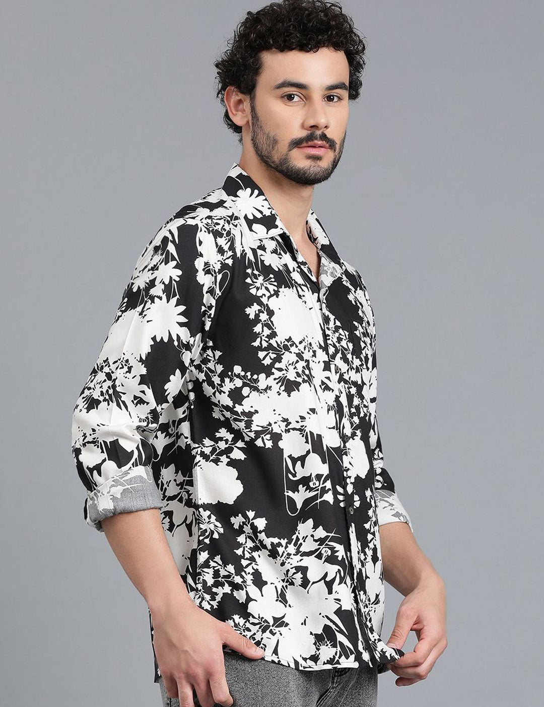 Kotty New Relaxed Fit Floral Printed Casual Shirt