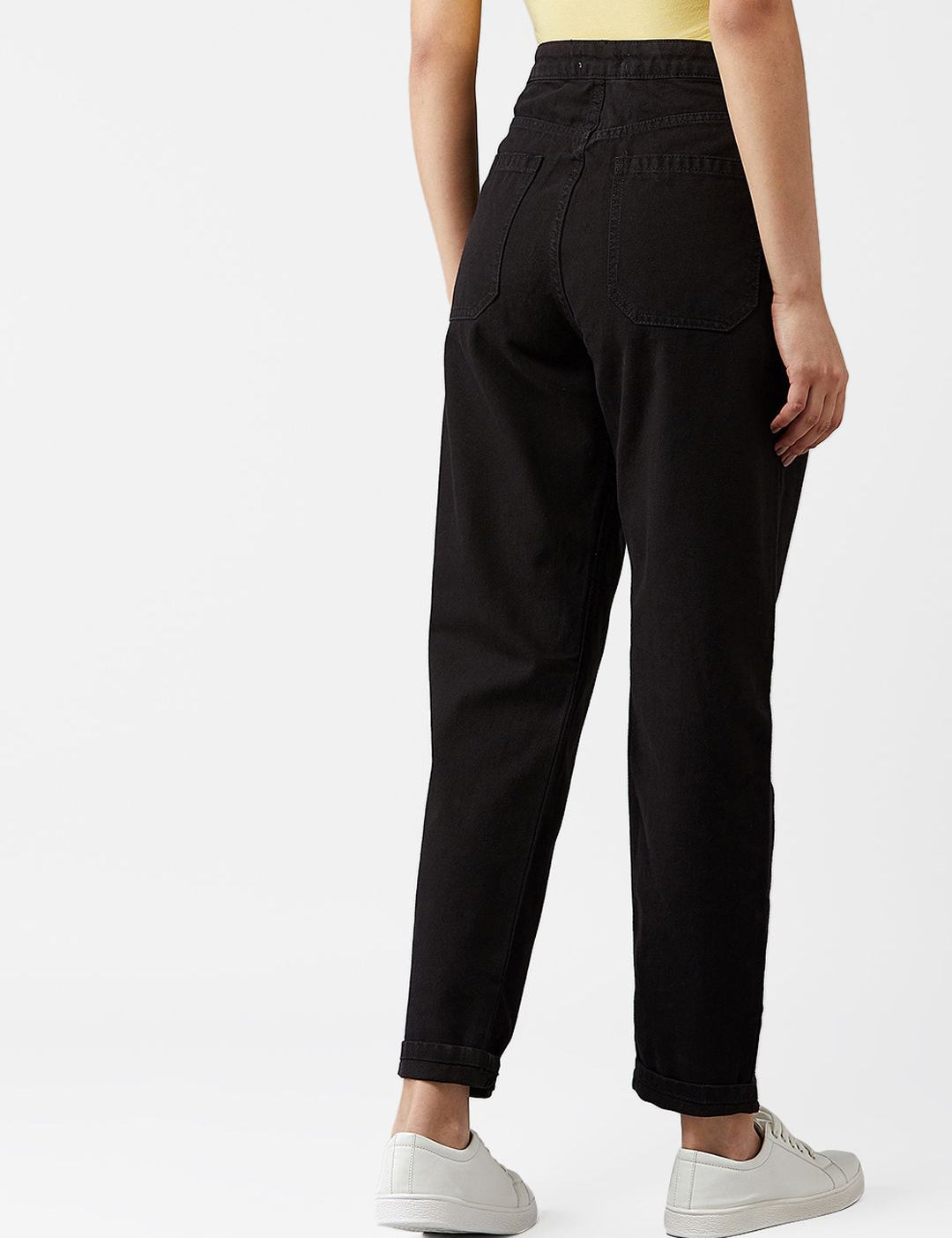 Kotty Women Black Boyfriend Fit High-Rise Clean Look Jeans