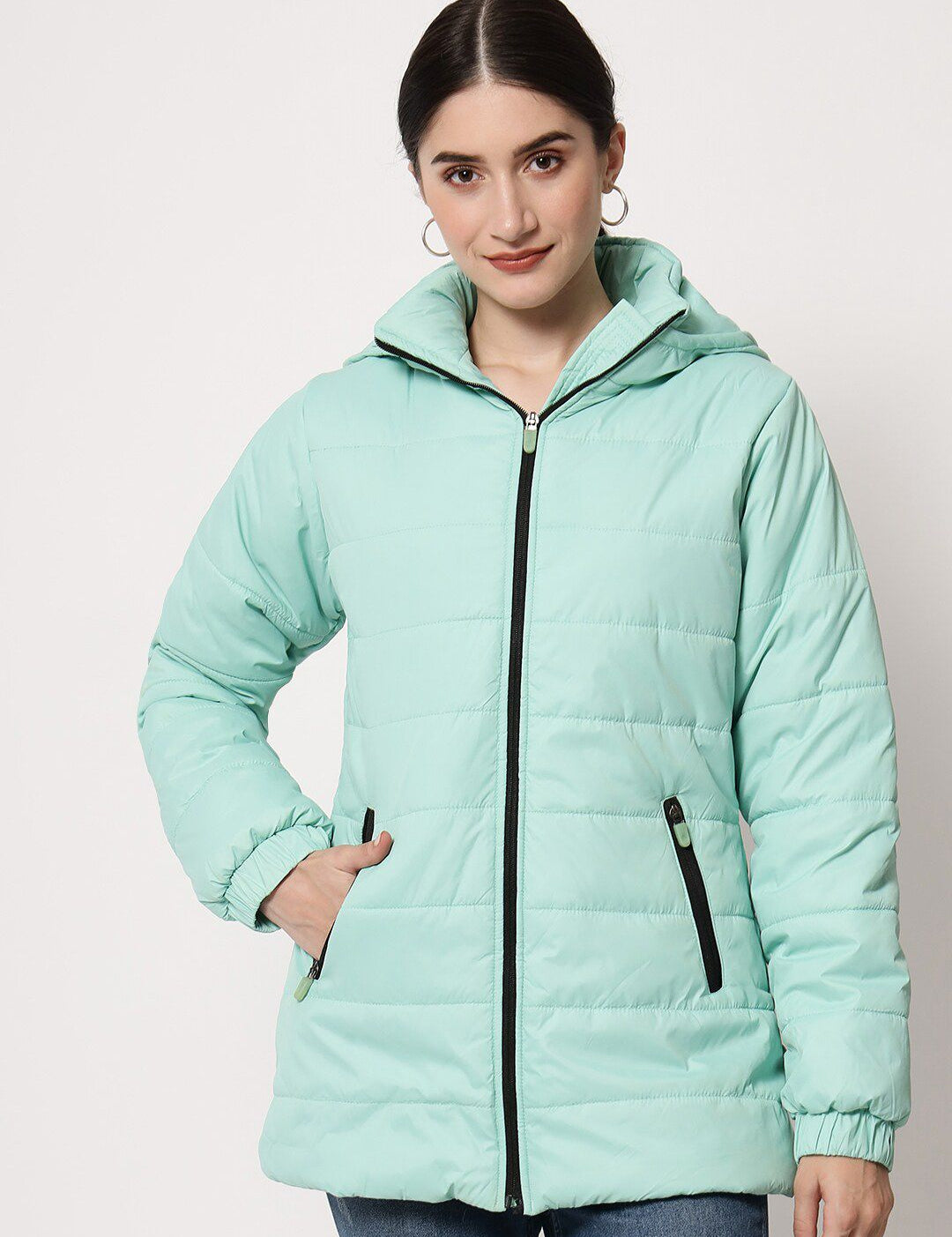 Kotty Women Sea Green Solid Hooded Puffer Jacket