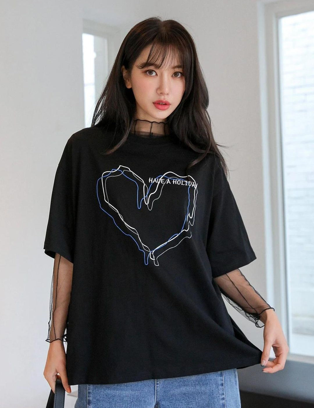 Kotty Graphic Printed Drop Shoulder Sleeves Oversize Fit T-shirt