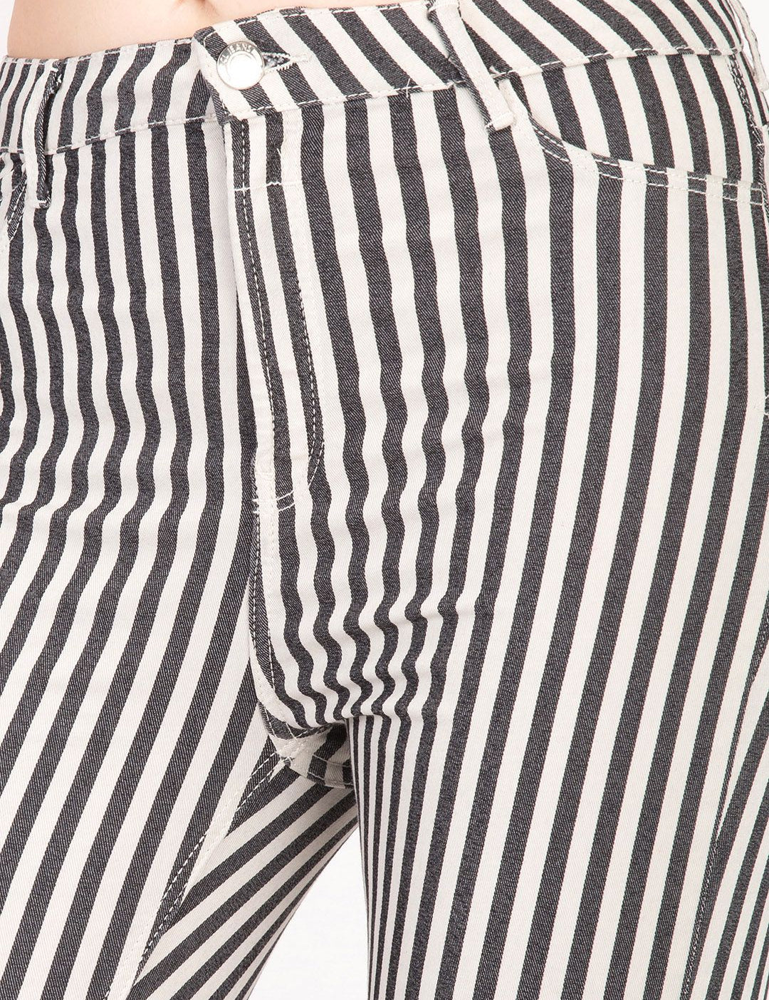 Kotty Women White & Black Skinny Fit High-Rise Slash Knee Striped Jeans