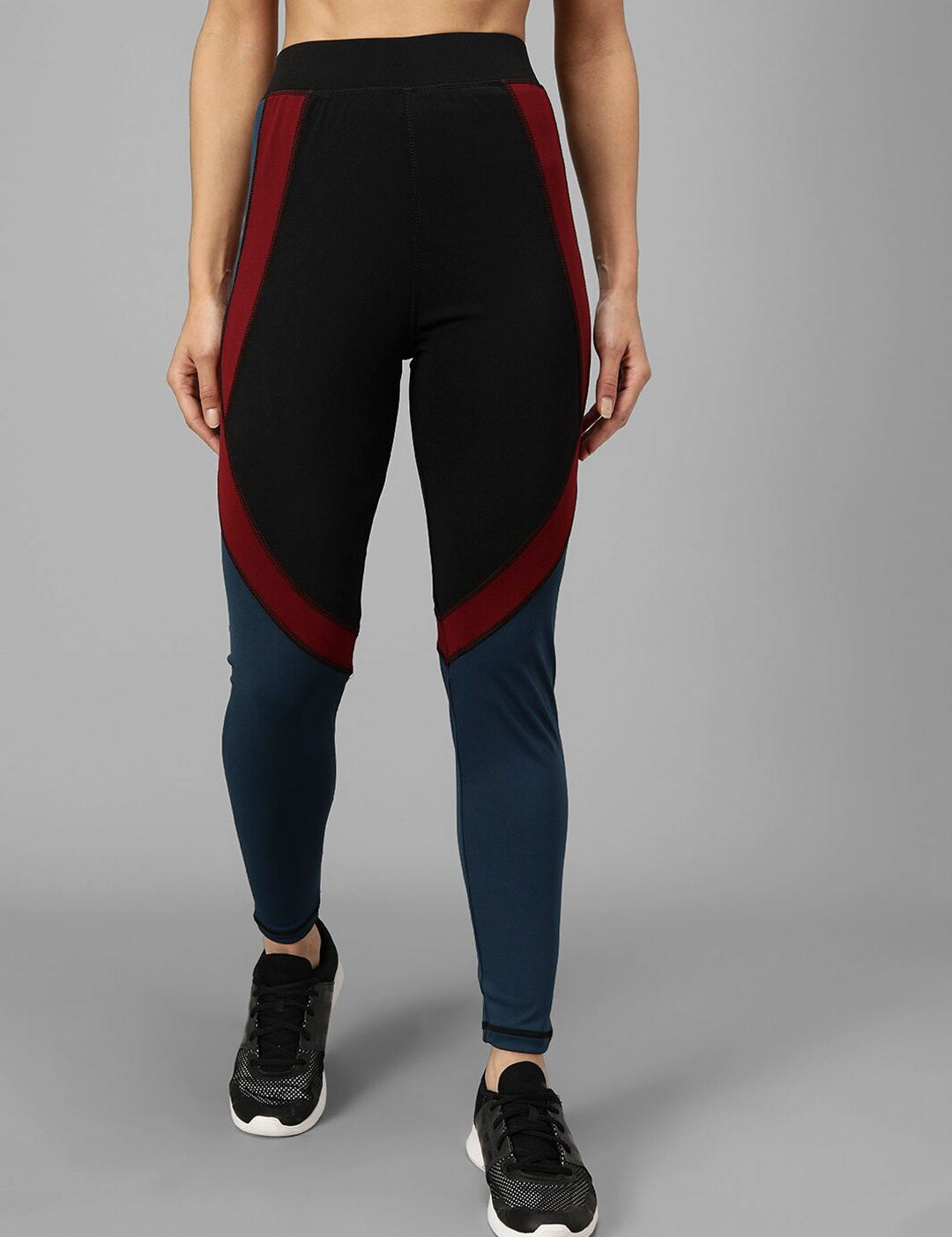 Kotty Women Black & Teal Blue Ccolourblocked Tights