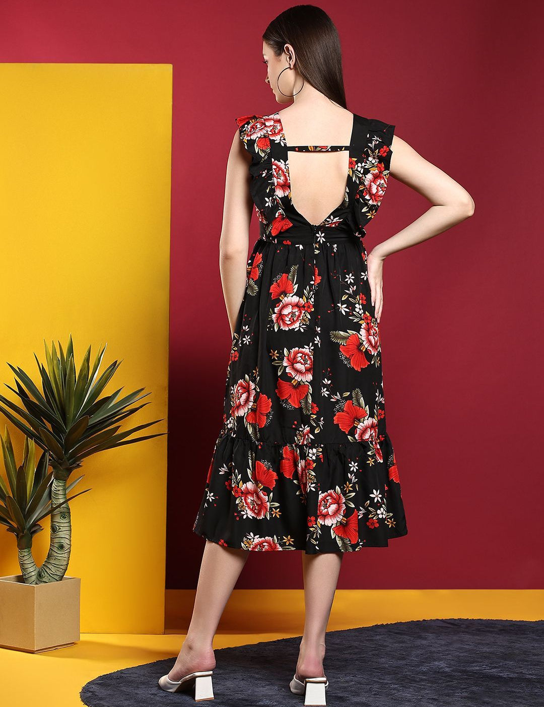 Kotty Print Crepe Fit & Flare Midi Dress
