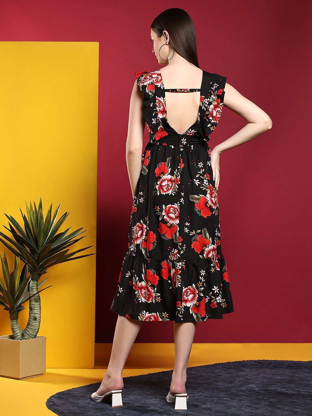 Kotty Print Crepe Fit & Flare Midi Dress