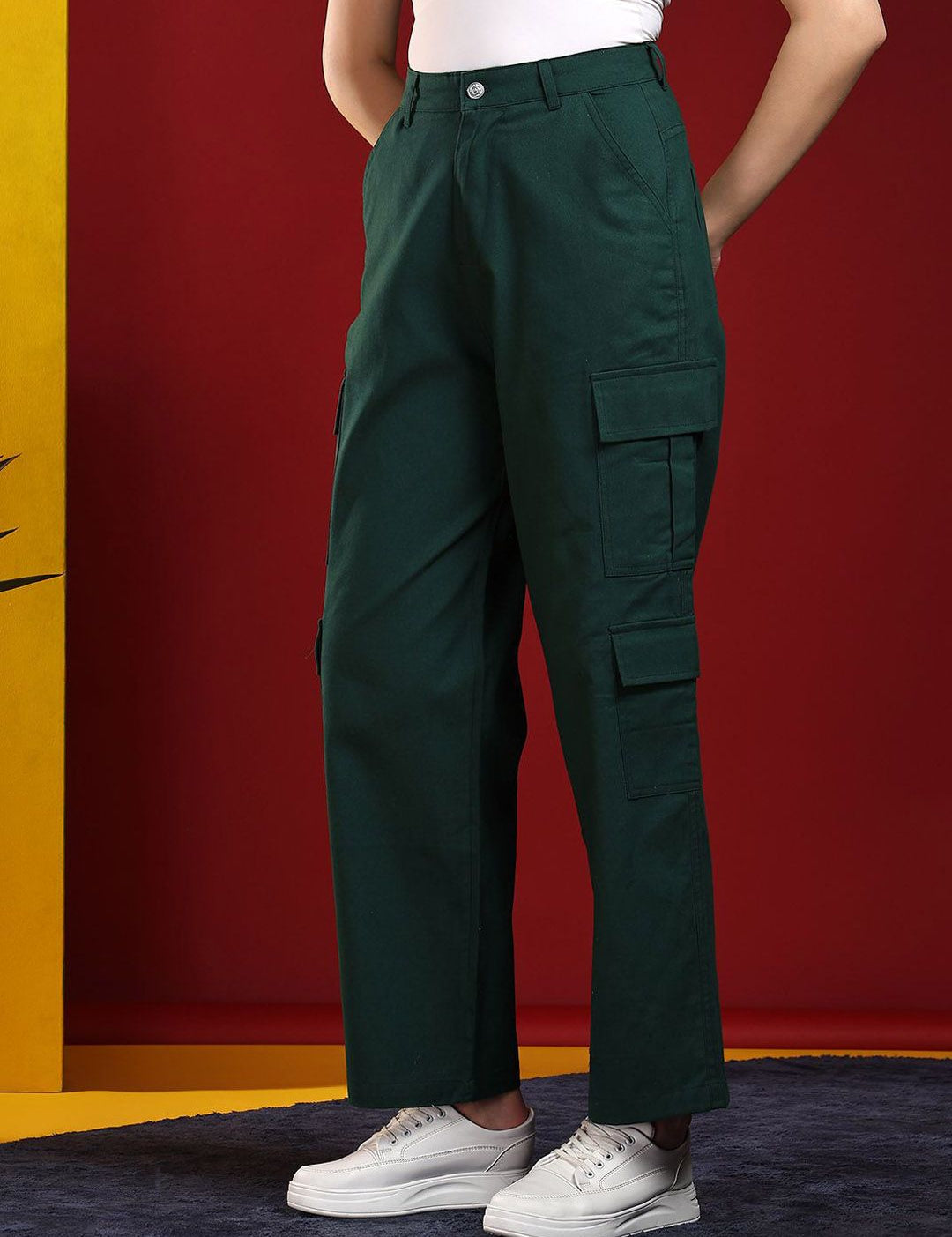 Kotty Womens Straight Fit High-Rise Stretchable Cargo Jeans