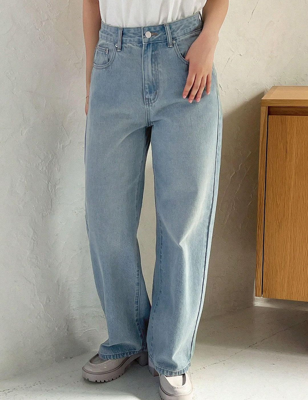 Kotty Women Jean Wide Leg High-Rise Stretchable Jeans