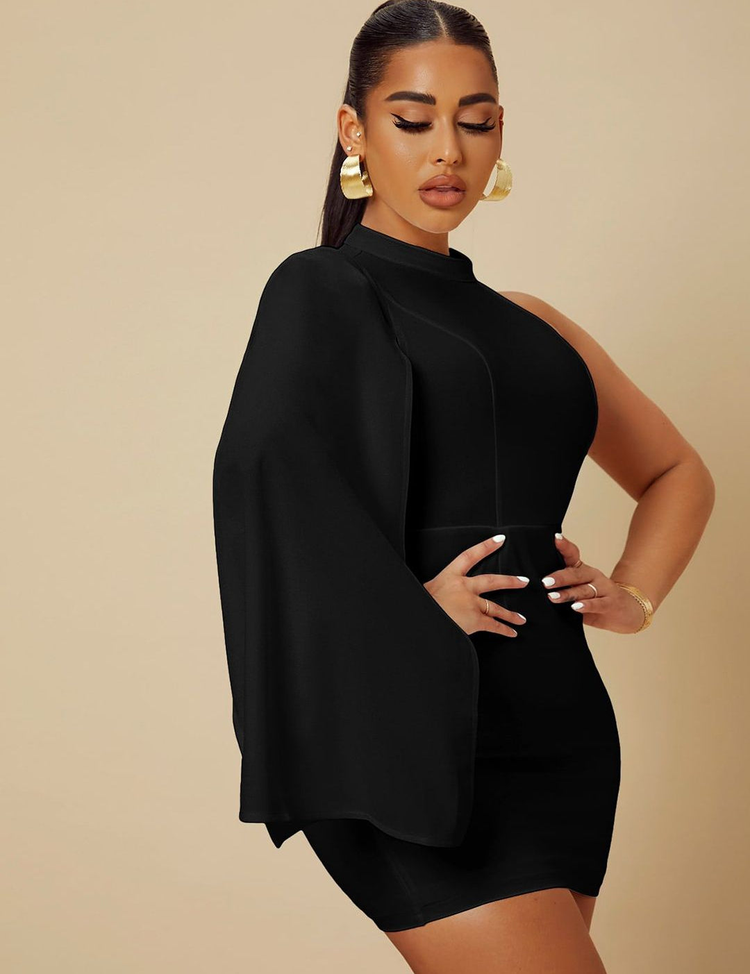 Kotty Women Solid Batwing Sleeves Bodycon Mini Dress