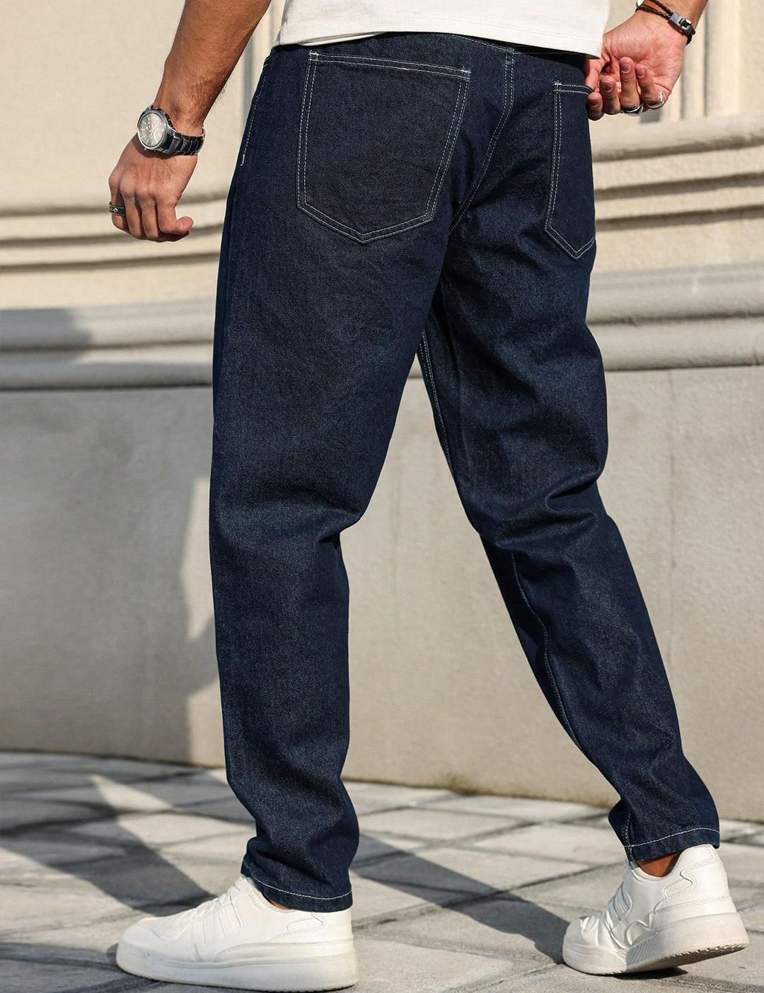 Kotty Men Straight Fit Low-Rise Stretchable Jeans