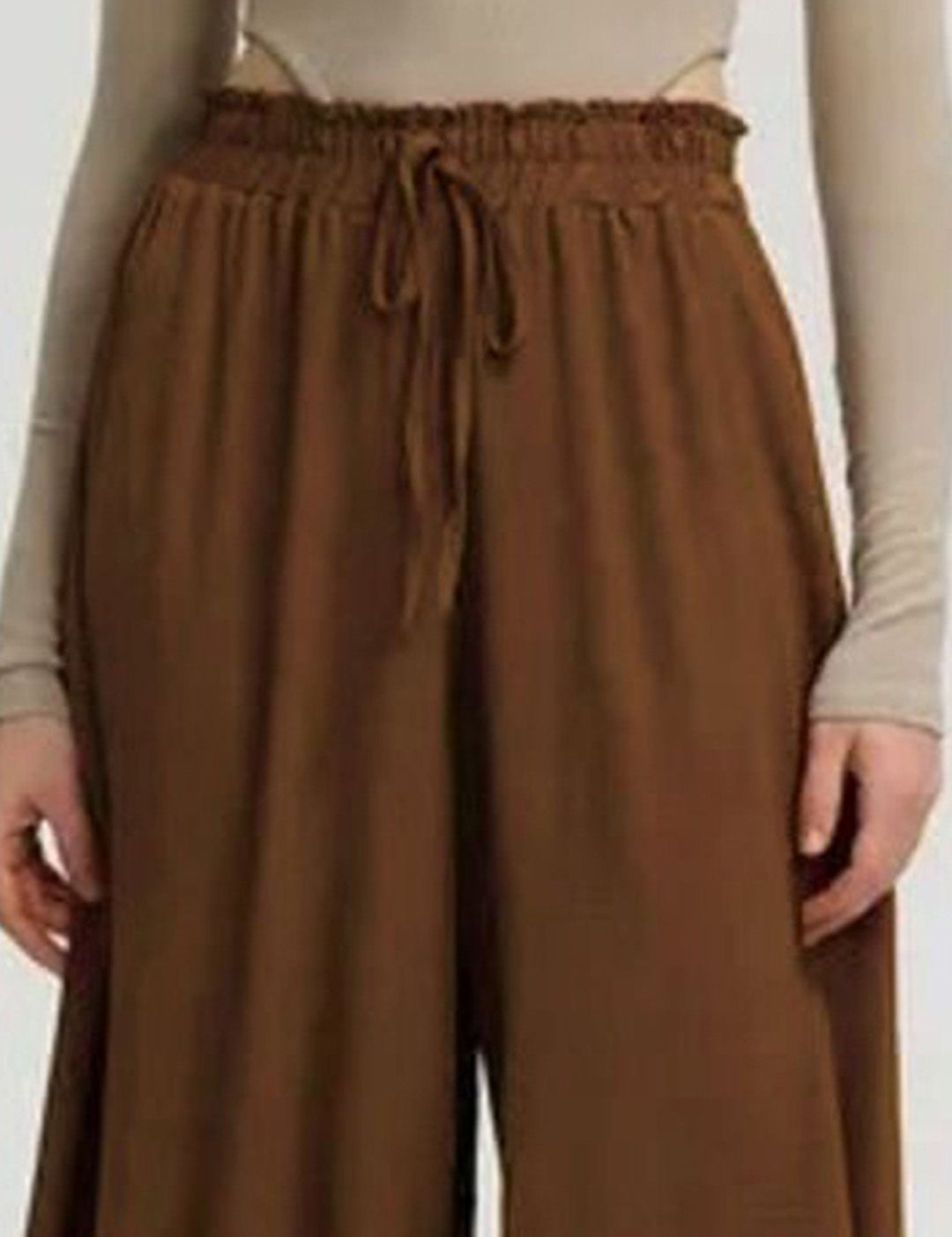 Kotty Women Relaxed High-Rise Wide Leg Trousers