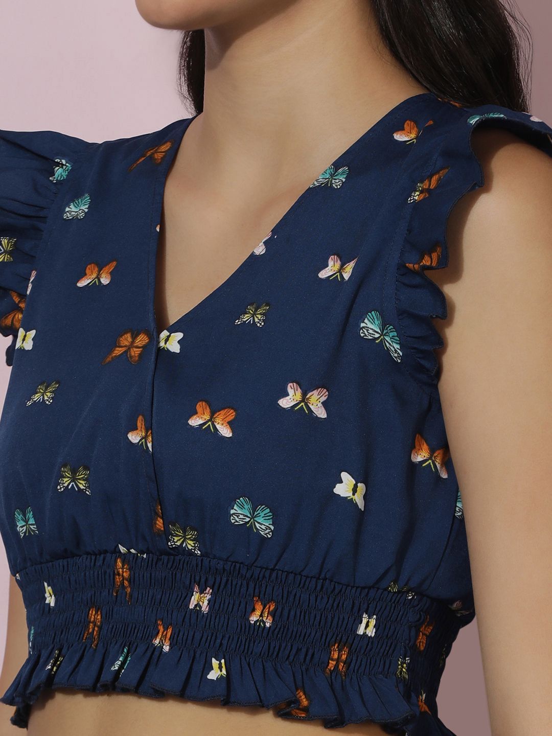 Kotty Printed V-Neck Top With Trousers