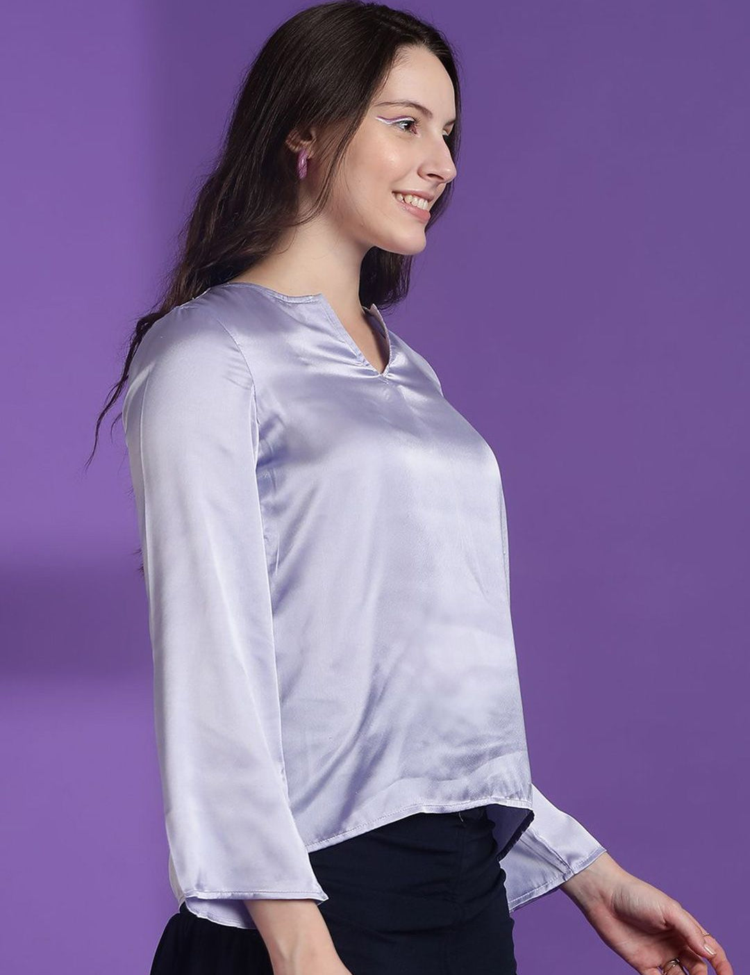 Kotty Women Solid V-Neck Top